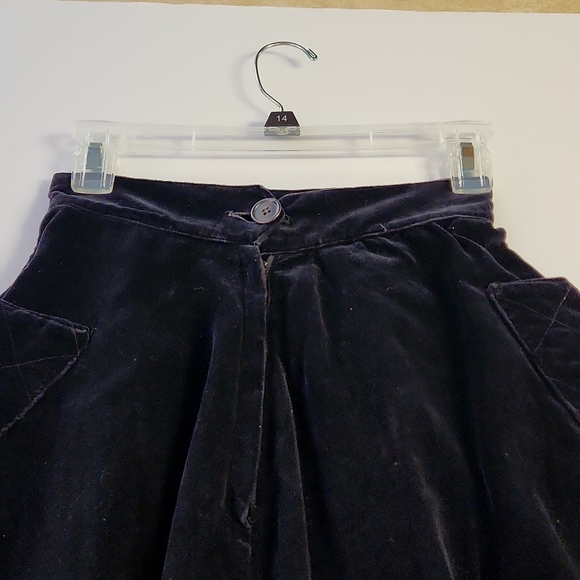 Misses vintage  black velvet flared skirt - Appr Sz XS - Picture 4 of 4